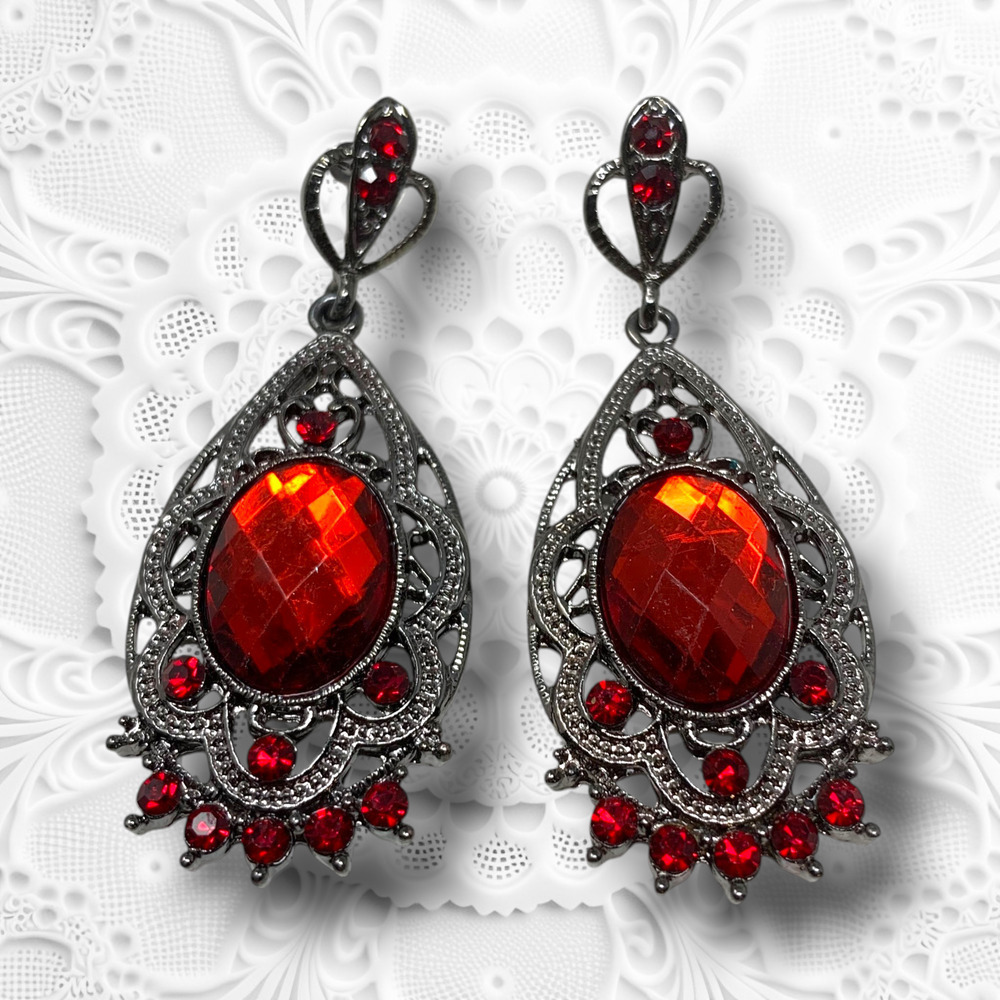 Vtg 1980's Victoriana Red Crystal Beaded Silver Filigree Dangle Earrings Pierced